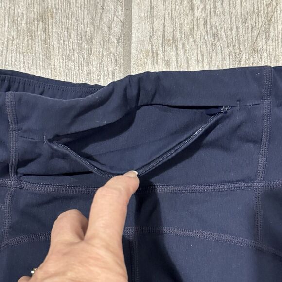 Sweaty Betty 6 Inch Power Bike Shorts Size XS Navy Blue - Picture 10 of 12